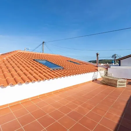 Σπίτι διακοπών Peaceful, Spacious & Stylish, A Real Home!