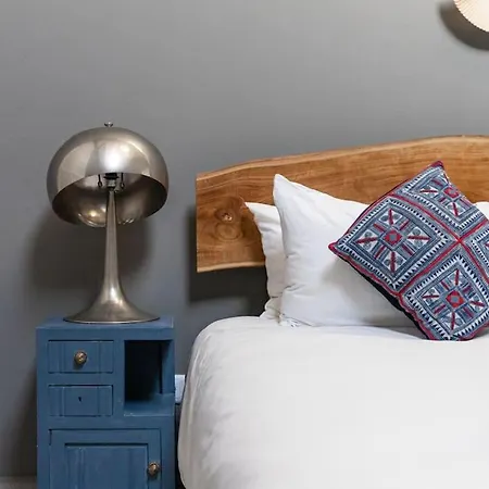 Peaceful, Spacious & Stylish, A Real Home!